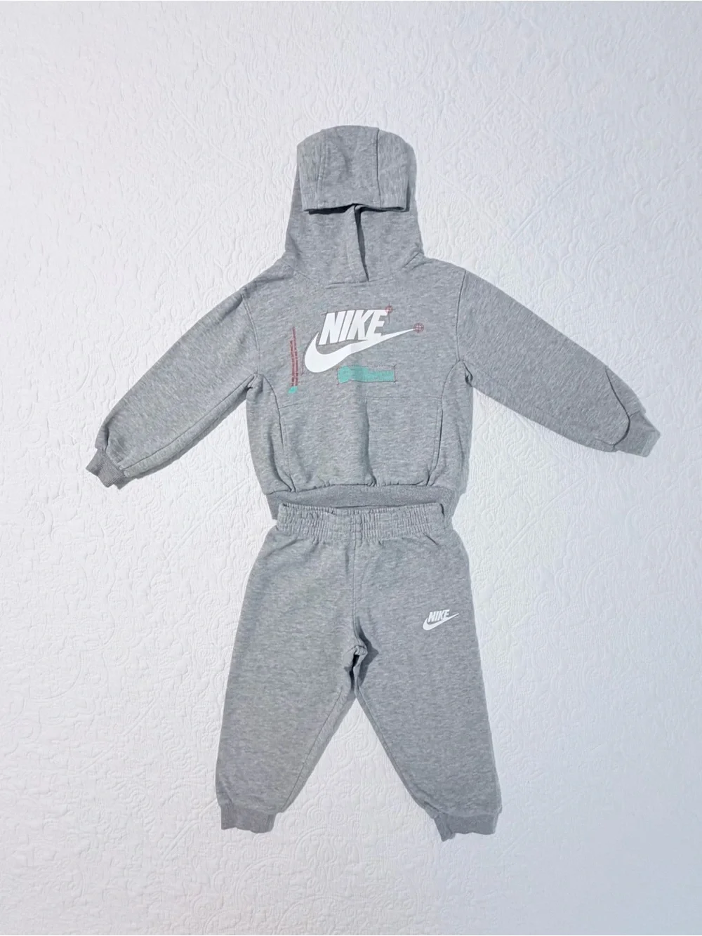 Nike boys two